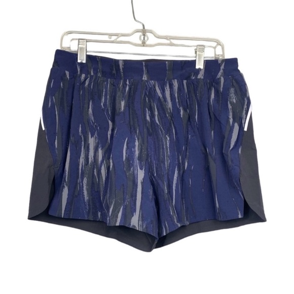 Outdoor Voices Ink Stroke Ready Set Short Size Medium - Picture 1 of 5